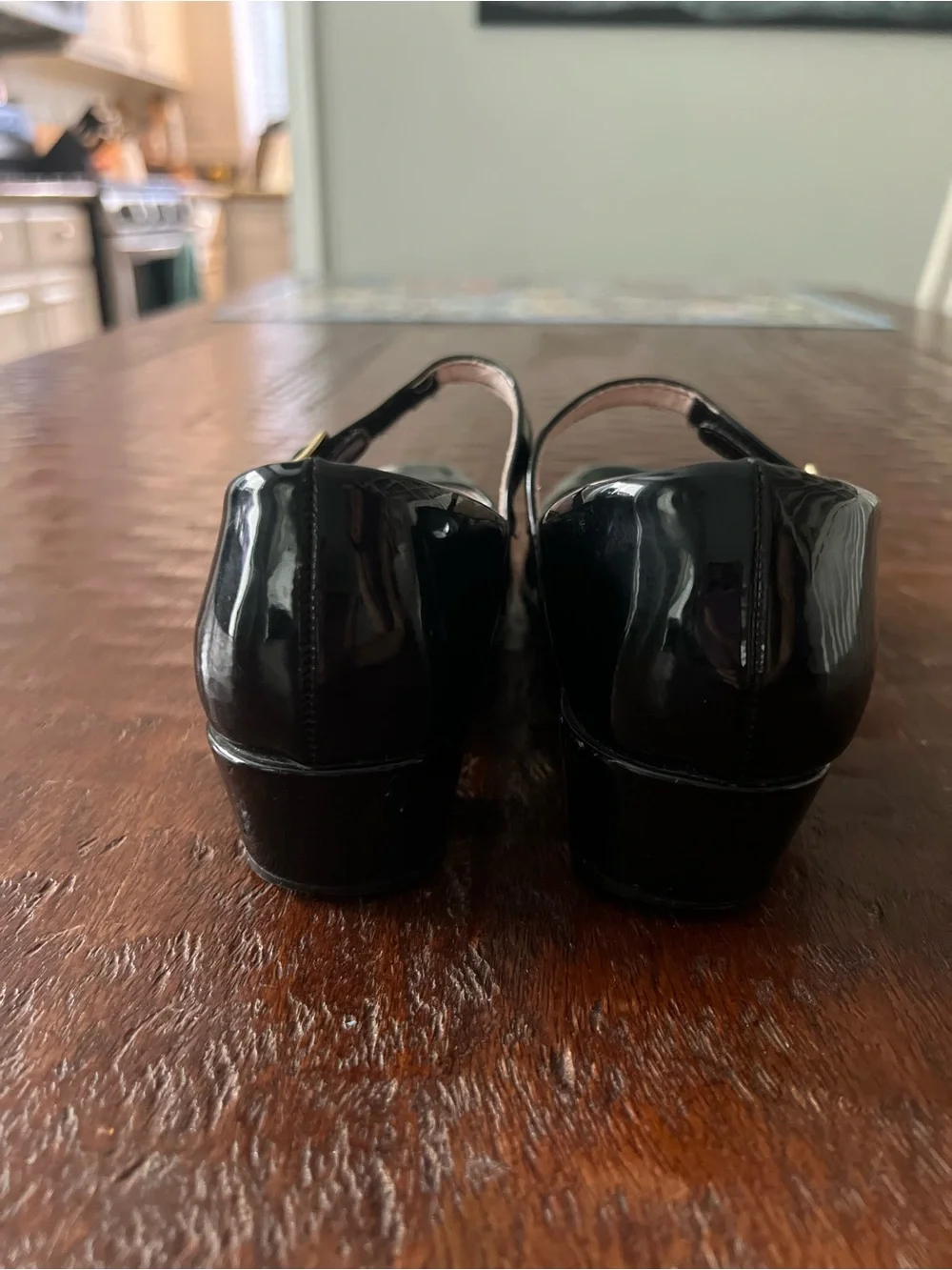 Girls' Black Patent Mary Jane Dress Shoes size 1